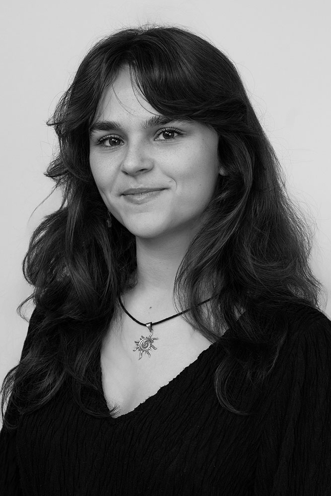 Portret van Flore De Buysser